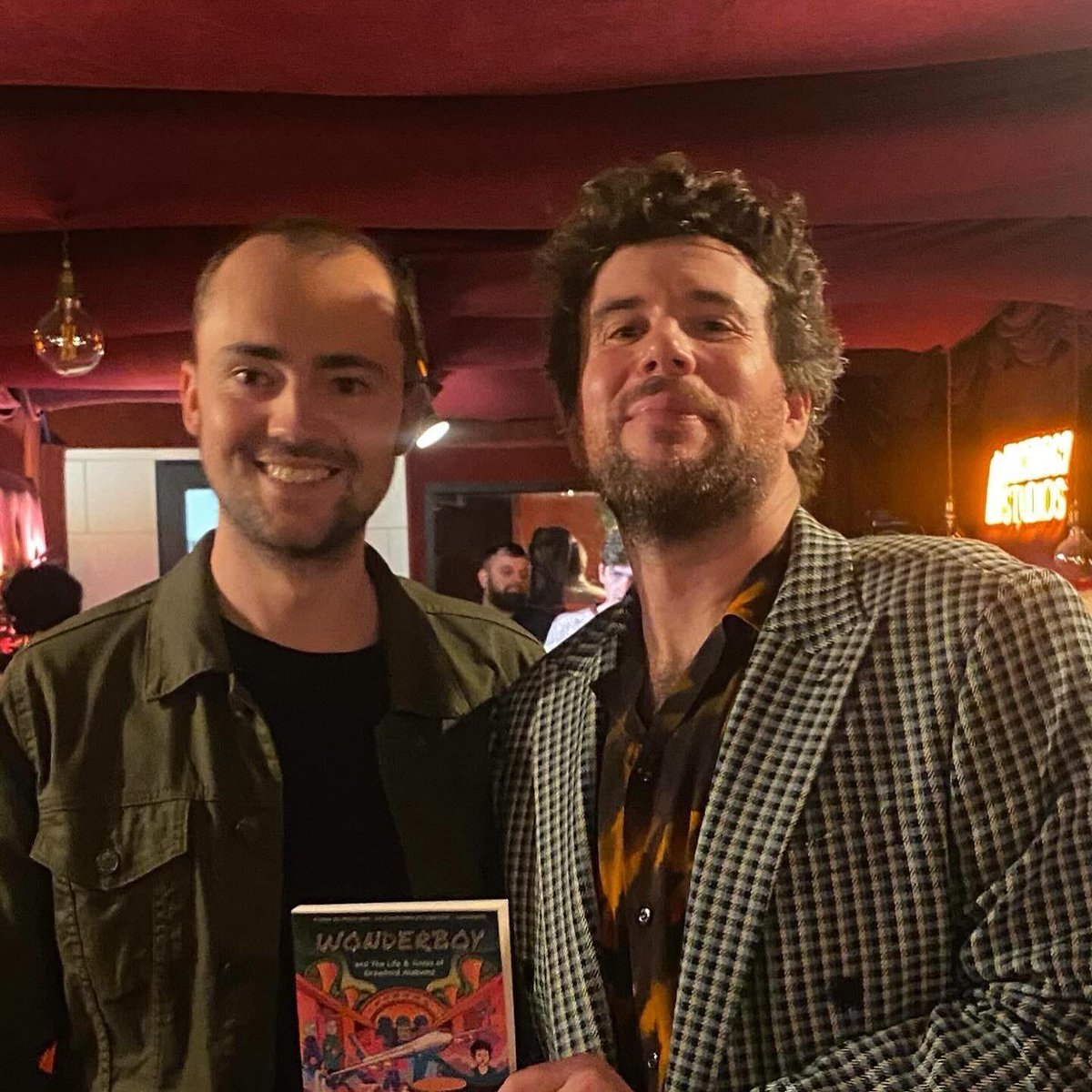 They say never meet your heroes, but mine from <a href="/stereophonics/">stereophonics</a> and <a href="/PopMorrison/">Jamie Morrison</a> were great!