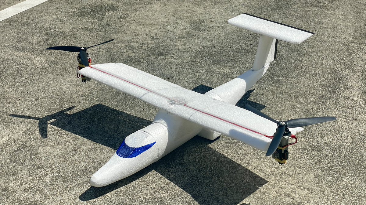FlyMisago's tweet photo. みさご2号機　大会前最終フライト【ティルトローター機】 

https://t.co/UvDH8EtRYf https://t.co/utrtZo70OD