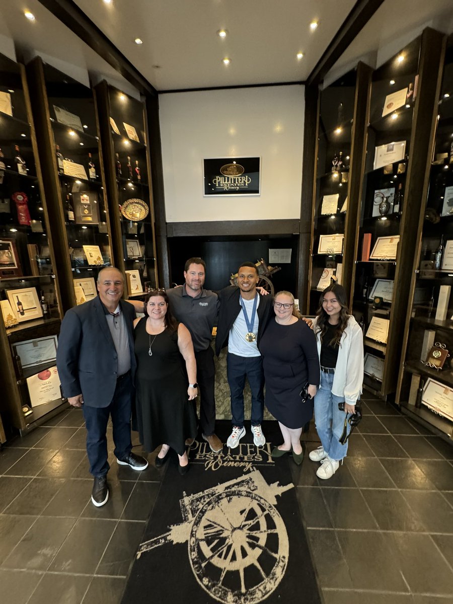 Andre De Grasse tweet media