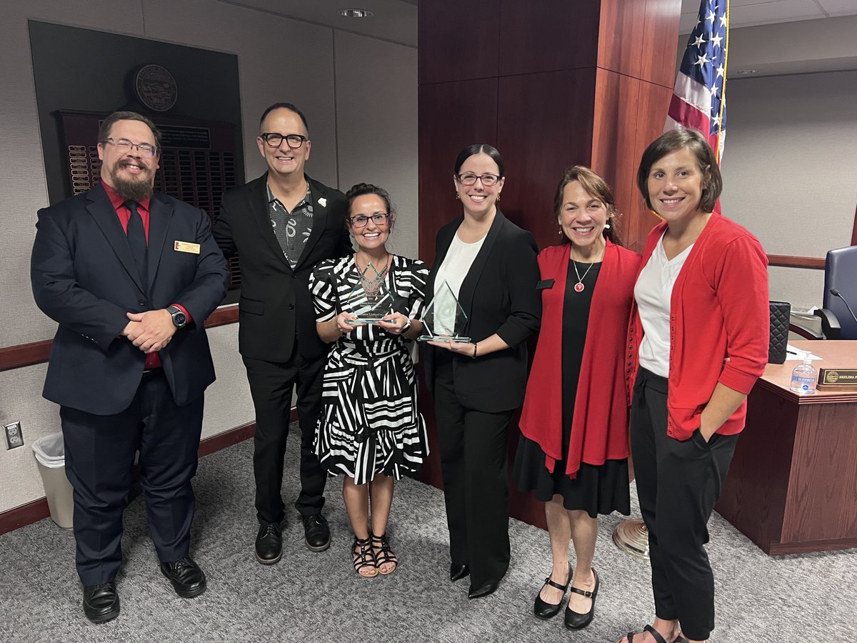 Feeling so honored to be recognized alongside Dr. Kristen Livingston as Faculty of the Year for <a href="/pittstate/">Pittsburg State</a> at the #Kansas Board of Regents meeting today. 🦍❤️💛