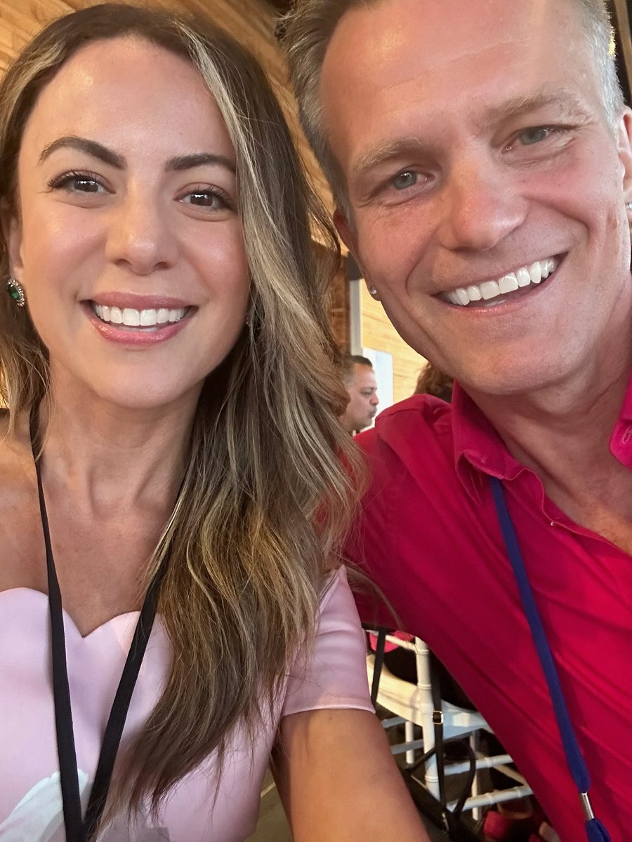 _M3ltem's tweet image. Huge thanks to @mpibcchapter for an amazing Gala at the stunning @VanConventions. 💙 Can’t beat that multi-million dollar view.

Grateful for the #MPI connections since joining in 2018 that helped launch Welcomely.

#VanConventions #eventprofs