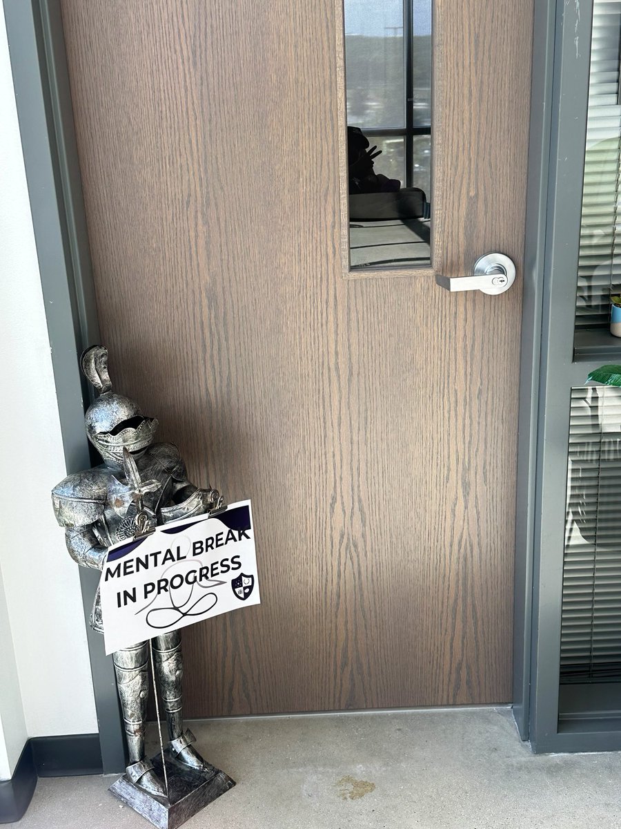 A big shoutout to Mrs. Parker with <a href="/SmcisdAware/">SMCISD Project Aware</a> for setting up a calming corner in our PLC room! It’s a wonderful space for our teachers to relax and recharge. Thank you for your thoughtfulness!  #MentalHealthMatters 💜