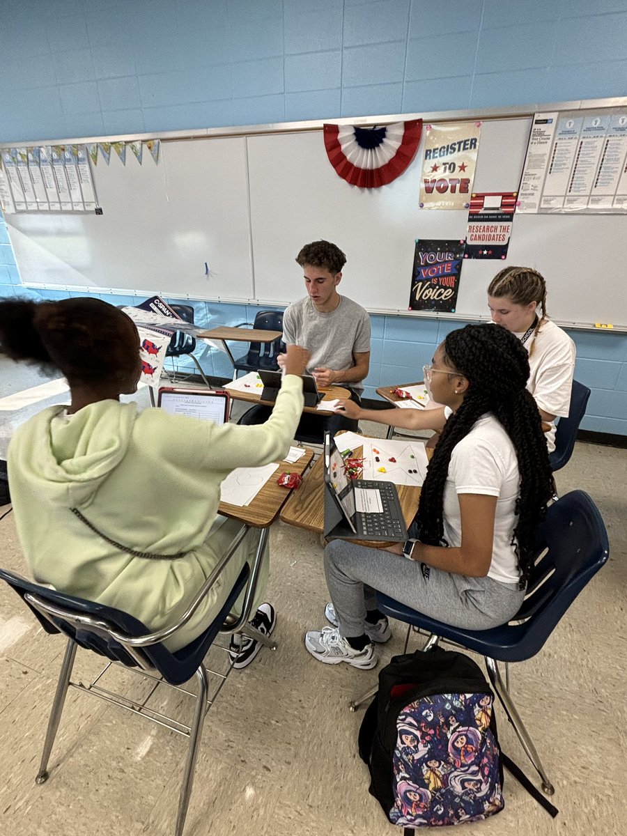 𝕄𝕤. 𝕃𝕒𝕞𝕓𝕠 tweet media