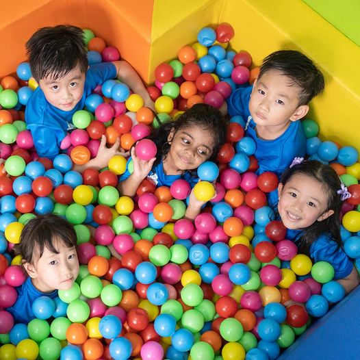 Our curriculum is designed to foster critical thinking skills, ignite creativity, promote ethical awareness, and cultivate intercultural understanding.
bit.ly/3QDcTk9
#SISGroupOfSchools #PassionateAboutLearning #LoveToLearn #EnjoyLearning  #EducationMatters