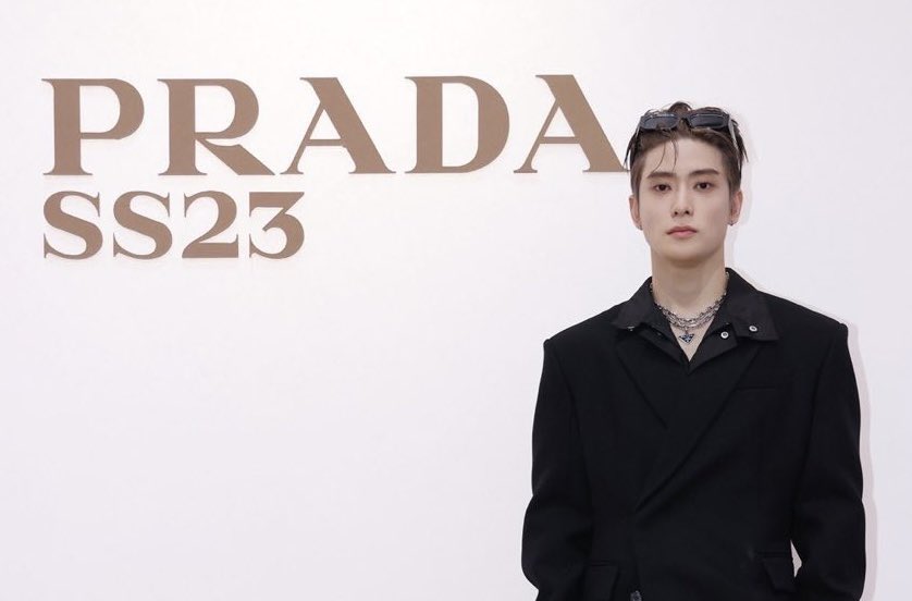 hourly jaehyun tweet media