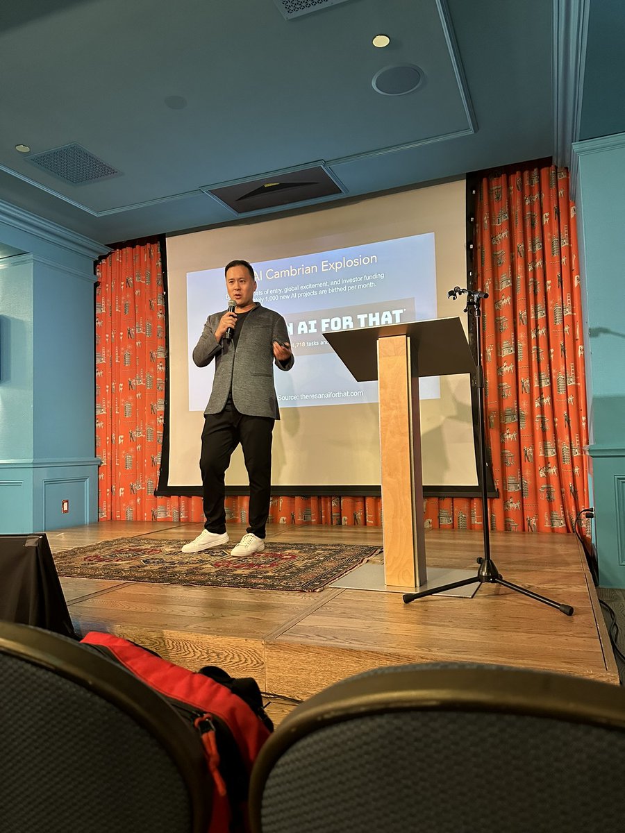 Kyle Lacy (@kyleplacy) on Twitter photo Always good to hear <a href="/jowyang/">Jeremiah Owyang</a> wax poetic on trends⦠especially on AI⦠he is the #1 expert when it comes to understanding the space.
Thanks to <a href="/AudiencePlusHQ/">AudiencePlus</a> for hosting Always good to hear <a href="/jowyang/">Jeremiah Owyang</a> wax poetic on trends⦠especially on AI⦠he is the #1 expert when it comes to understanding the space.
Thanks to <a href="/AudiencePlusHQ/">AudiencePlus</a> for hosting