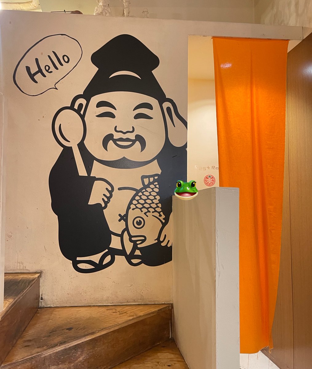 非常想吃的一顿汤咖喱
在日男推友请的
非常非常消灭米饭的程度！
在惠比寿的yellow company
我点了牛筋大辛1500円一份
主要是他大米饭要💰
不然我恨不得把碗舔干净
这家是宠物友好可以带狗狗一起吃饭
也不需要预约也不用特地去
应该是全国连锁哒
在日本吃了几天爱吃咸人都觉得偏咸
这家反而没那么咸 https://t.co/ejCHqOyRI9