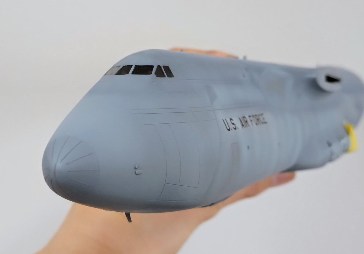 まだまだ暑いのと、コイツがデカいのとで、なかなか士の字に踏み込めません。