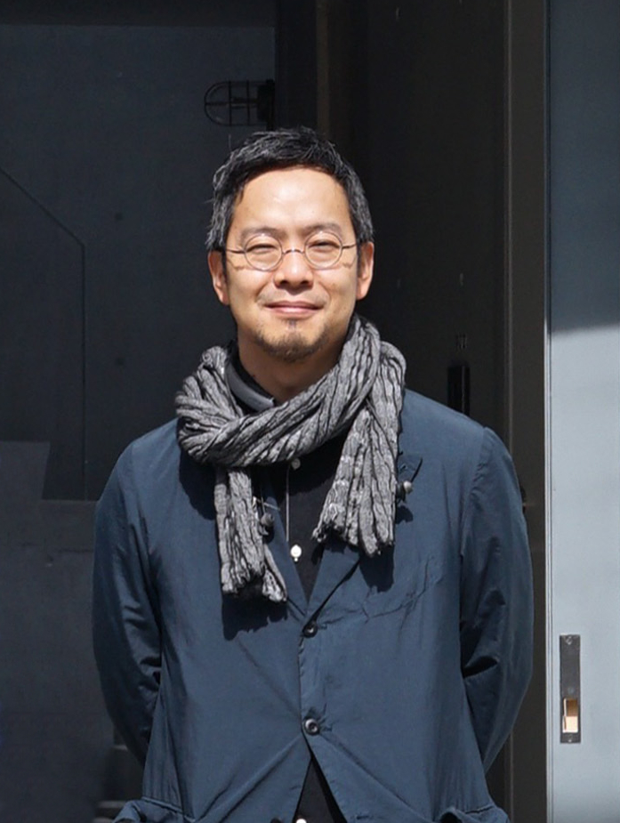 JapanArchitects's tweet photo. 【#展覧会】トシヒロバンバテン —建築家･番場俊宏が見ていた風景—
昨年12月に45歳で急逝した番場俊宏の回顧展
トシヒロバンバ=「都市、広場＆場」
横浜のまちづくりにも貢献し続けた番場氏が担当した横浜港象の鼻テラスにて
2024.10.23-27、10時-18時
座談会: 25日19時-22時
https://t.co/UAd6ZWo8Ls https://t.co/LT8P69oAcc