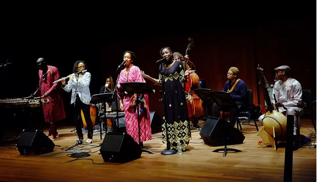 Paul Steinbeck (@steinbeckpaul) on Twitter photo "a graceful new record": Bamako*Chicago Sound System reviewed by <a href="/lblu/">Larry Blumenfeld</a> in the <a href="/WSJ/">The Wall Street Journal</a>.
<a href="/BallakeSissoko/">ballake sissoko</a> <a href="/blackearthmuse/">Nicole M Mitchell</a> <a href="/FPERecs/">FPE Records</a>
wsj.com/arts-culture/m… "a graceful new record": Bamako*Chicago Sound System reviewed by <a href="/lblu/">Larry Blumenfeld</a> in the <a href="/WSJ/">The Wall Street Journal</a>.
<a href="/BallakeSissoko/">ballake sissoko</a> <a href="/blackearthmuse/">Nicole M Mitchell</a> <a href="/FPERecs/">FPE Records</a>
wsj.com/arts-culture/m…