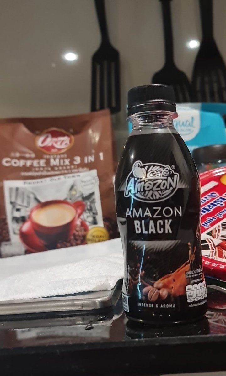 @Tracef08: I like my coffee strong enough it also wakes my neighbours 😏😂🥰

Loved this quote!