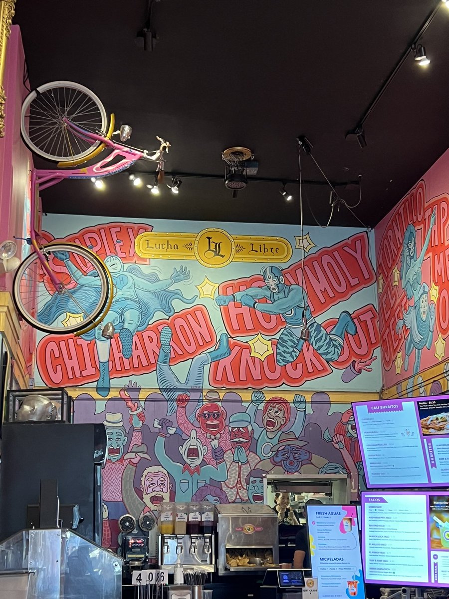 Chewwy3434's tweet photo. Enjoyed a nice dinner burrito at Lucha Libra had the BRC.. was yummy! #TwitchCon2024 #TwitchConSanDiego https://t.co/mv8FRT9gSv
