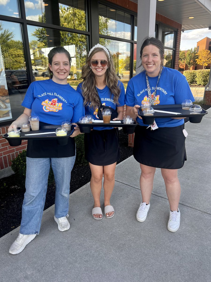EHoffman_KDG's tweet image. I’m lovin’ it! What a fun time at McTeacher Night! #slatehill #itsworthit #McTeacherNight #McDonalds