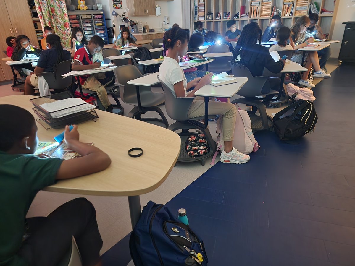 Mrs.Tyndall tweet media