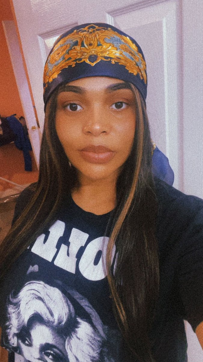 Queenlouissa's tweet image. You can also find hair scarfs and accessories as well! 

Head over and get you one of these! 😊😊

#blogger #hairblogger #hairstyle #beautyblogger