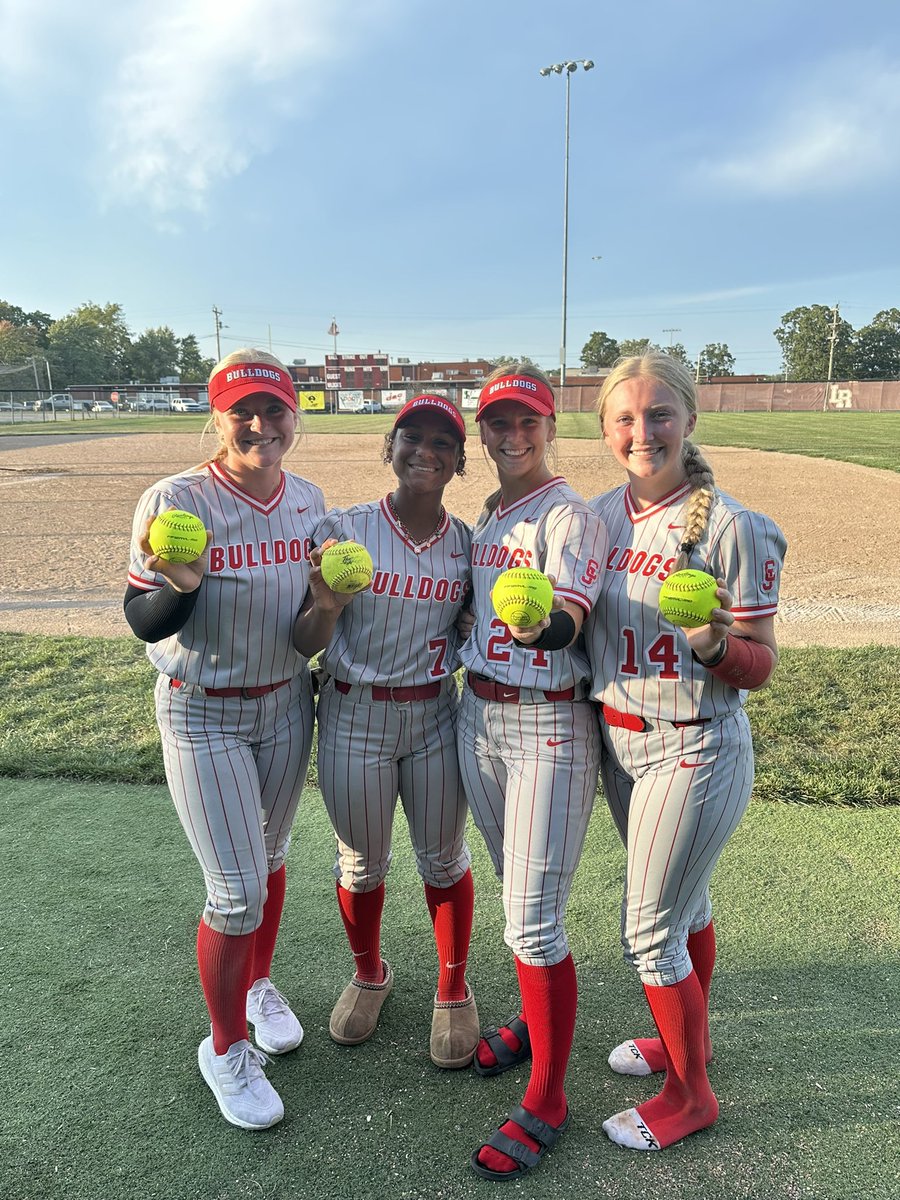 CJ Softball (@carlsoftball) on Twitter photo FOUR BIG-FLYS TODAY!
3-0 on the week! #GoDogs 🥎🐾
<a href="/CJHSAthletics/">Bulldog Sports</a> <a href="/JoplinSportsHub/">Joplin Sports Hub</a> <a href="/koamfox14sports/">KOAM & FOX 14 Sports</a> <a href="/KODESports/">Four States Sports Report</a> FOUR BIG-FLYS TODAY!
3-0 on the week! #GoDogs 🥎🐾
<a href="/CJHSAthletics/">Bulldog Sports</a> <a href="/JoplinSportsHub/">Joplin Sports Hub</a> <a href="/koamfox14sports/">KOAM & FOX 14 Sports</a> <a href="/KODESports/">Four States Sports Report</a>