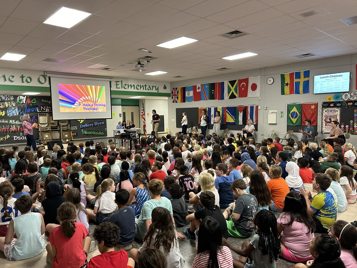 Creativity overload <a href="/oseDCSD/">oseDCSD</a>! Clover rebrand perfectly aligned to our #DotDay celebration. I ❤️ this holiday &amp; everything it encompasses. It’s the creative North ⭐️ we are chasing &amp; culture we are building together. #MakeYourMark @peterhreynolds <a href="/TheDotCentral/">TheDotCentral</a>