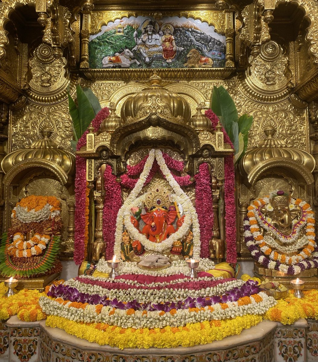 SVTMumbai's tweet photo. 🙏 गणपती  बाप्पा मोरया 🌺मंगलमूर्ती मोरया 🙏२०/०९/२०२४
🙏Ganapati Bappa Moraya 🌺 Mangalmurti Moraya  🙏20/09/2024 https://t.co/jLBrMmN4xs