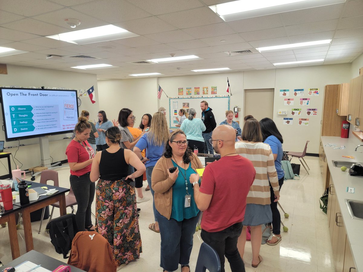 Lacey Delgado tweet media