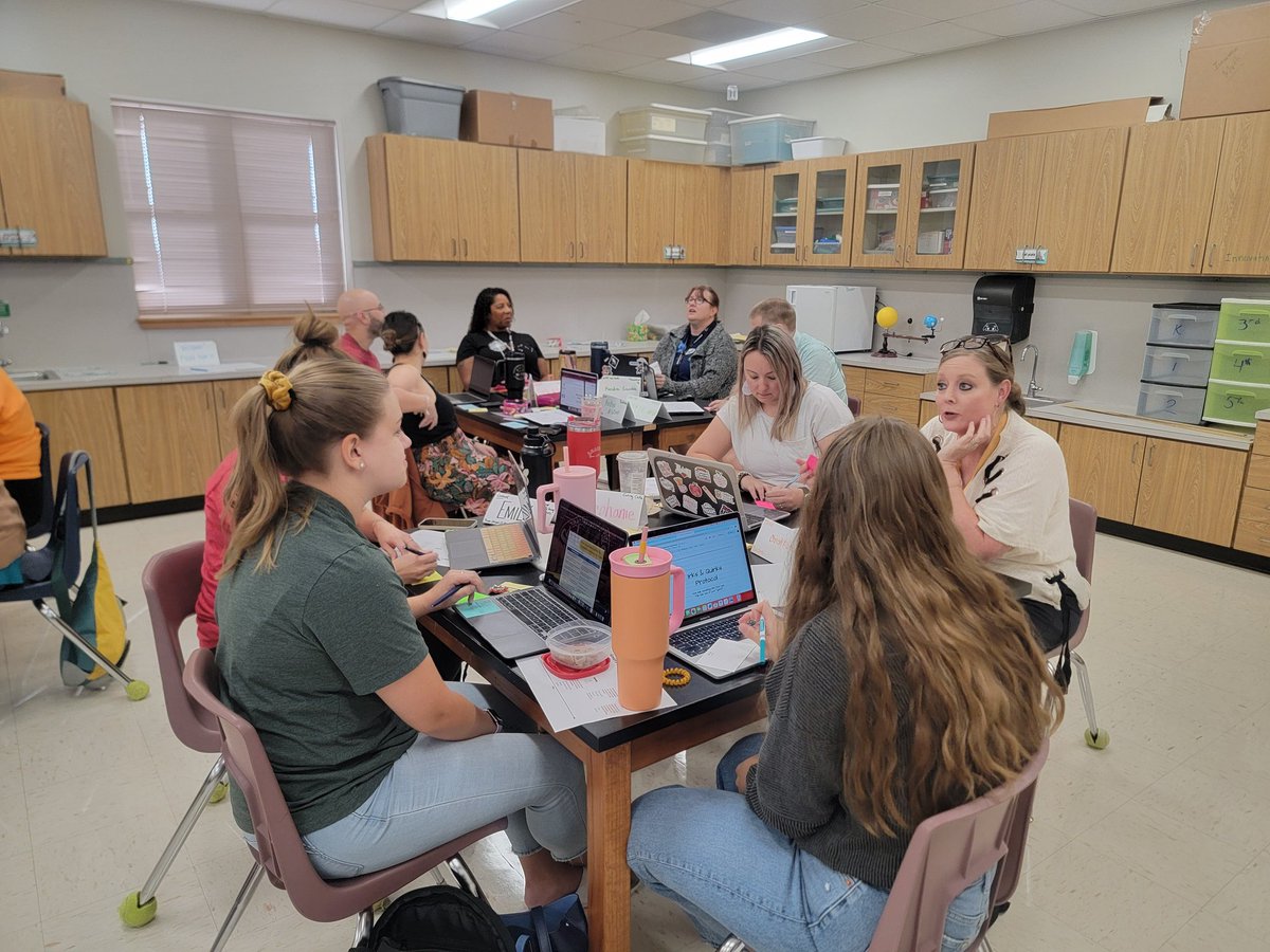 Lacey Delgado tweet media