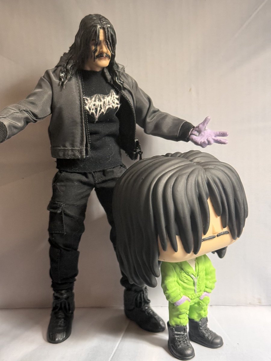 JuansMeatyTacos's tweet photo. Bones - .ZIP
CustomFunkoPop https://t.co/o1l9YnSCn0