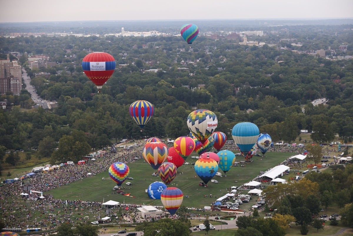 #Sponsored  • Get ready for the 2024 <a href="/GFPBalloonRace/">GFPBR</a>, presented by PNC Bank, happening at Emerson Central Fields in Forest Park this weekend, September 20–21! Two exciting days of family-oriented outdoor activities and inspiring sights. Get details at hubs.li/Q02QrLPV0.
