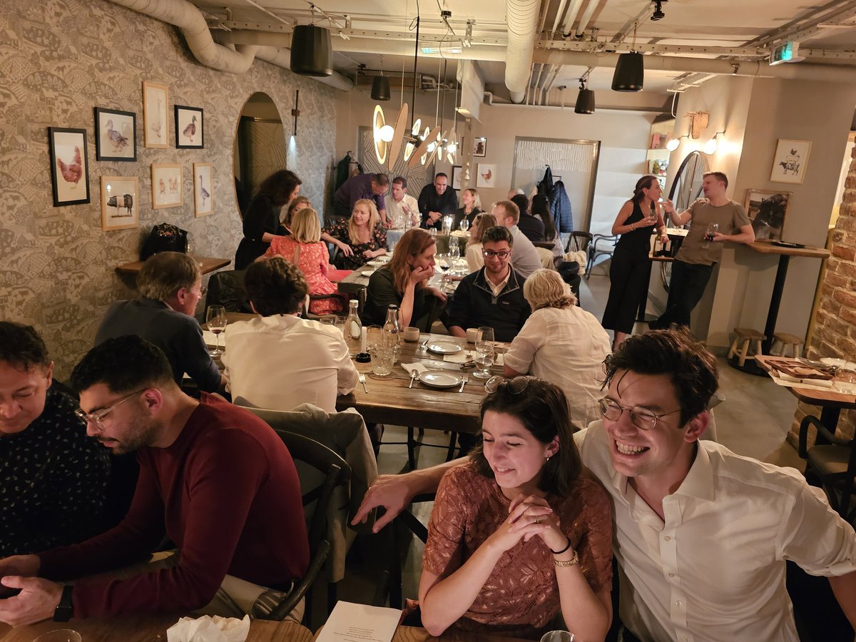 So inspired post #ISUOG2024, the only place you can rub shoulders with the biggest legends of gynaecology and meet other aspiring surgeon sonologists from all over the world