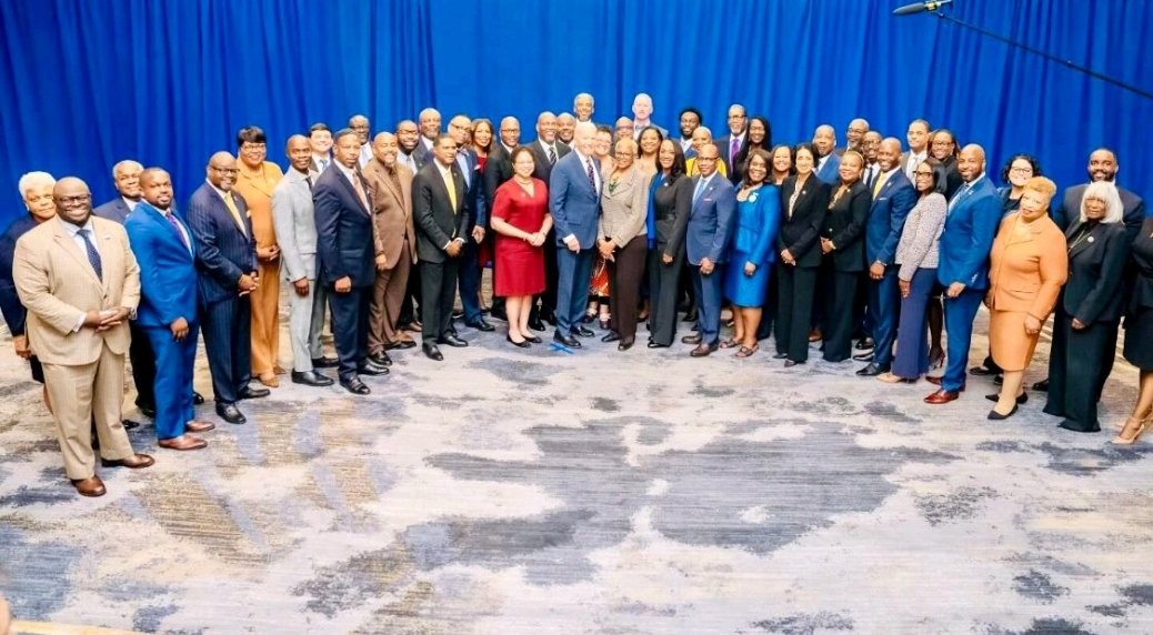 MorrisPrez11's tweet photo. For over 116 years, @morriscoll1908 College has been transforming lives through the power of education; as such, I was honored to stand with my fellow HBCU Presidents and the President of the United States, Joseph R. Biden, during the National HBCU Week Conference.
#MorrisCollege https://t.co/dKc5NlDHjf