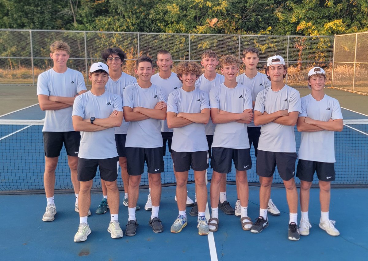 TennisFairfield's tweet photo. The Falcons put an exclamation point on the NECC regular season with a 5-0 win at Westview. With a conference record of 8-0, the Falcons are outright regular season conference champs for the second straight year! https://t.co/hB4cNOkR6t