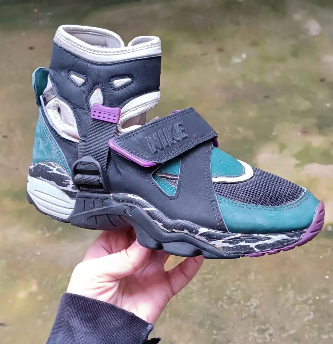 nike air carnivore 1993