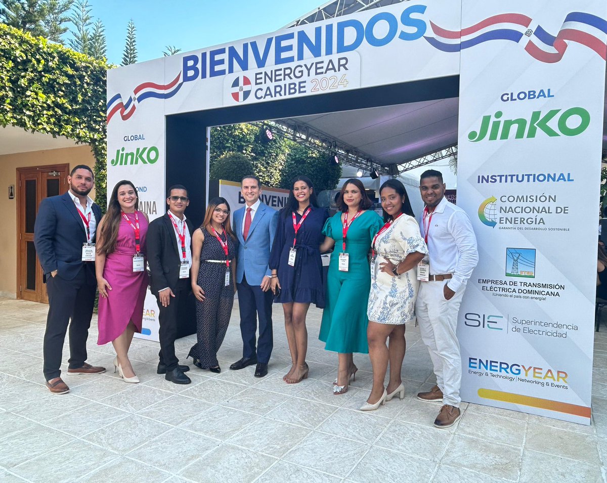 CarlosFGM's tweet photo. Orgulloso de haber participado en el evento Energyear  en República Dominicana junto a mi equipo. Tuvimos la oportunidad de conectar con líderes e innovadores en el sector de las energías renovables a nivel mundial. Seguimos comprometidos con el futuro sostenible . https://t.co/d3J9oiyTSX