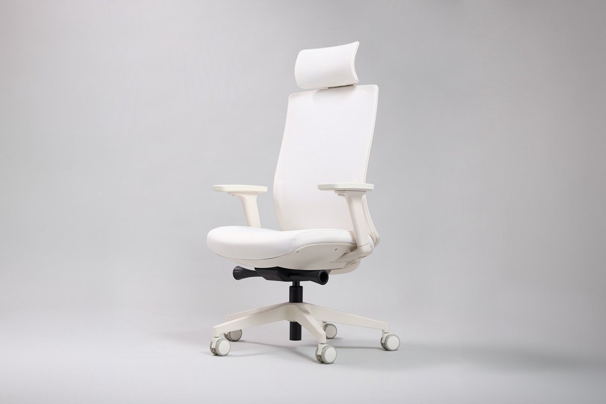 AIMchair|ゲーミングチェアの常識を覆す。 tweet media