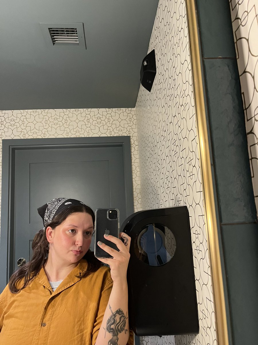 gonetohek's tweet photo. Pray I make $500 tonight ❣️ https://t.co/ap2GjLehCW