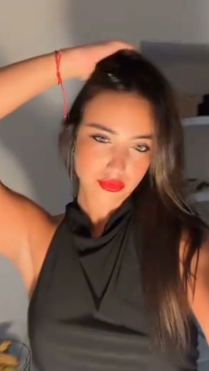 flaviapalaox's tweet photo. Flor Regidor eres la mejor #flor 🌸🌸 https://t.co/ICQfrkRtgj