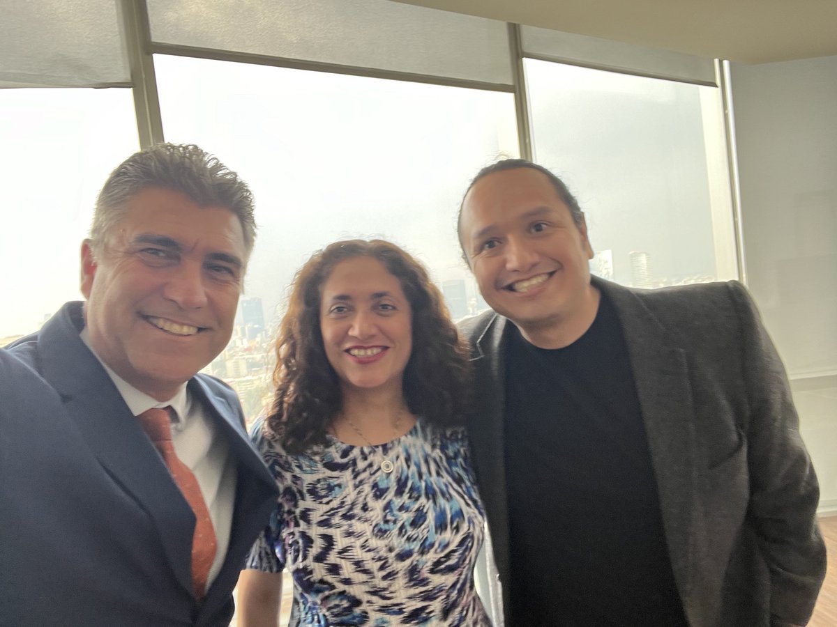 Jorge Daniel Taillant (@jdtaillant) on Twitter photo En ciudad de México visitando a Iris Jiménez Castillo y Miguel Ángel Zeron y otros colegas del equipo de la Unidad Coordinadora de Asuntos Internacionales de <a href="/SEMARNAT_mx/">SEMARNAT México</a> , nuestro equipo de enlace gubernamental para la <a href="/CCA_Espanol/">Comisión para la Cooperación Ambiental</a>! En ciudad de México visitando a Iris Jiménez Castillo y Miguel Ángel Zeron y otros colegas del equipo de la Unidad Coordinadora de Asuntos Internacionales de <a href="/SEMARNAT_mx/">SEMARNAT México</a> , nuestro equipo de enlace gubernamental para la <a href="/CCA_Espanol/">Comisión para la Cooperación Ambiental</a>!