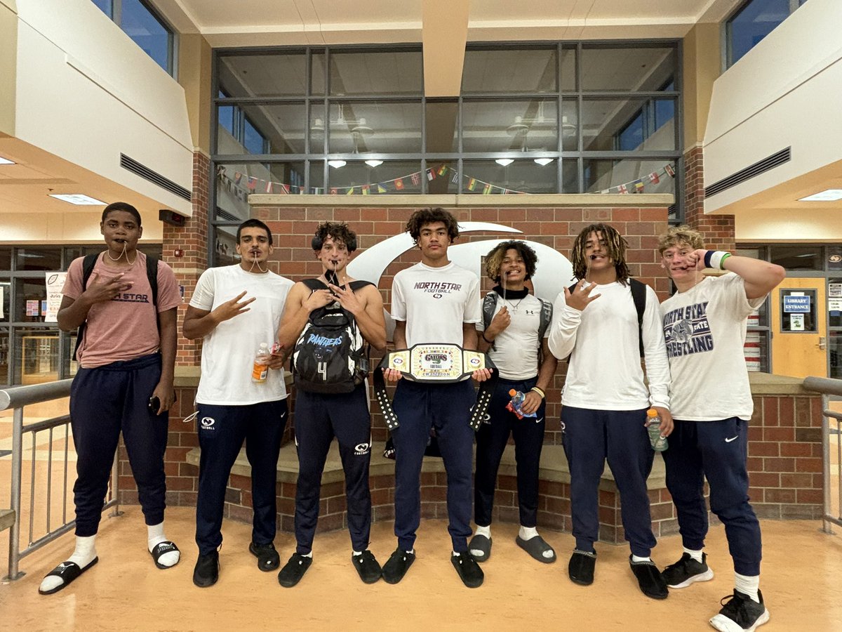 LNSFootball's tweet image. Congratulations to the Champ Tyrell Chatman! 

Dawgs of the week are Tess, Isaac, Kamden, Julian, Marcus and J.C. 

Well done fellas! 
🐊🏈