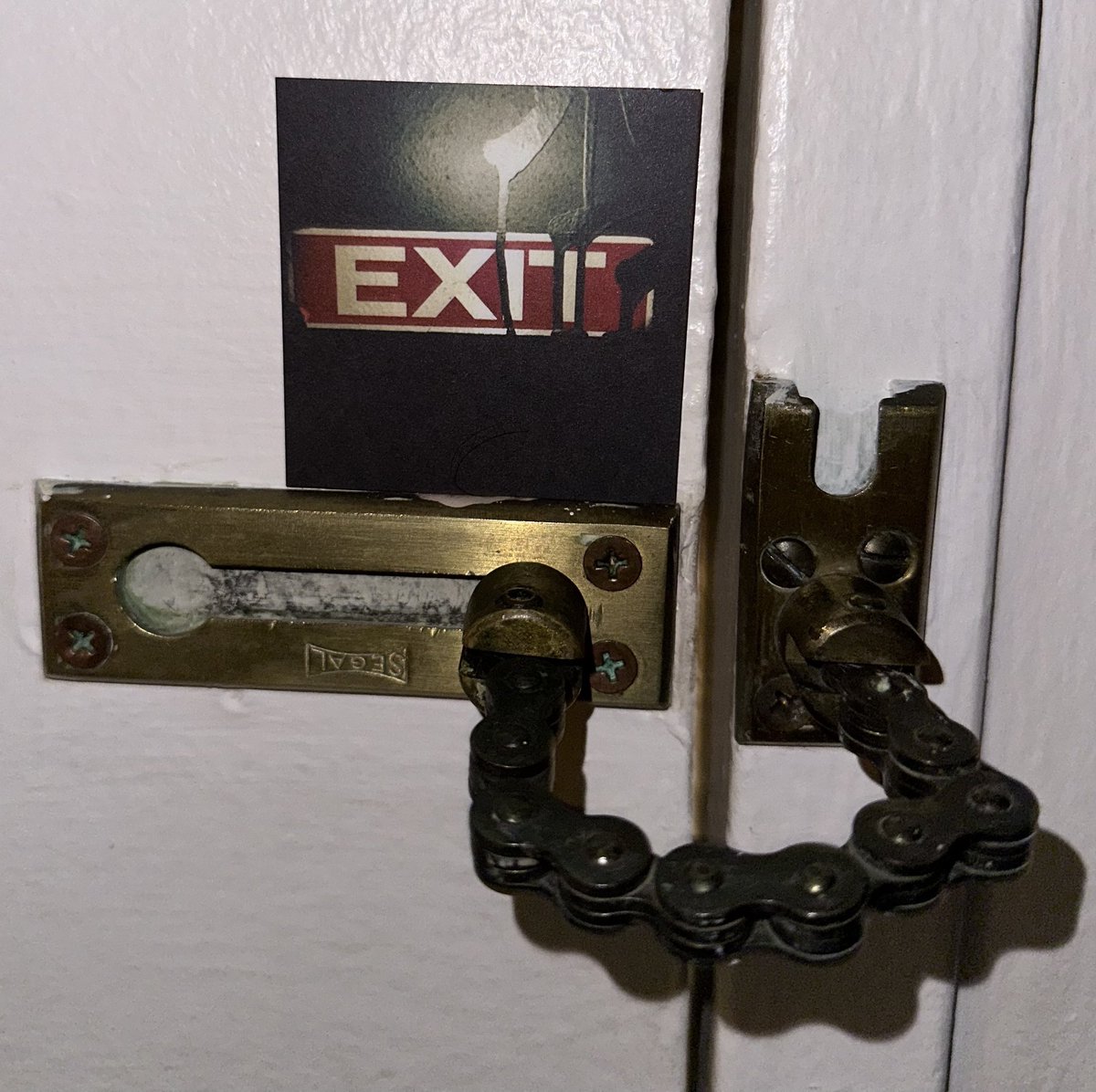 EXIT369 (@exit369io) on Twitter photo #exit369io #nyc #manhattan #uppereastside #StreetArt #art #exit369 #exit369io #nyc #manhattan #uppereastside #StreetArt #art #exit369