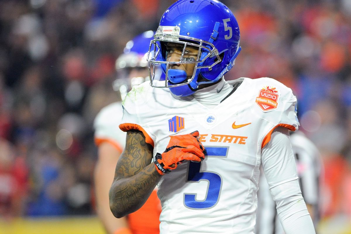 Extremely blessed to have received an offer from Boise State University!! 🔵🟠 <a href="/Coach_SD/">Spencer Danielson</a> <a href="/BroncoSportsFB/">Boise State Football</a> <a href="/RCHSCougarsFB/">RCHS Football</a> <a href="/latsondheimer/">eric sondheimer</a> <a href="/GregBiggins/">Greg Biggins</a> <a href="/PGregorian/">Paul Gregorian</a> <a href="/BrandonHuffman/">Brandon Huffman</a> <a href="/MohrRecruiting/">Brian Mohr</a> <a href="/Crutch24Tony/">Tony Crutchfield</a> <a href="/AyoItsND/">Donte Deayon</a>