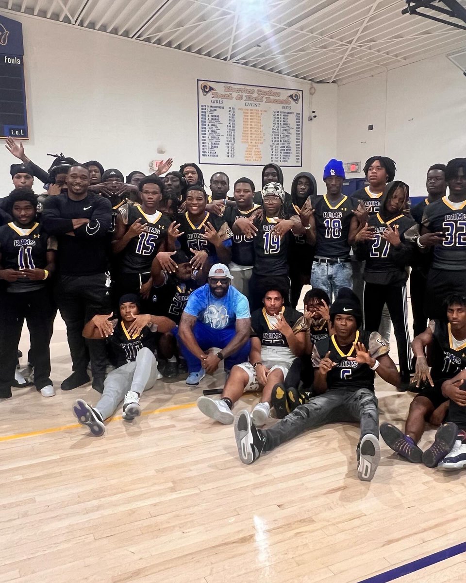 RGHS_official's tweet image. What an electrifying pep rally today! 💙💛 Let’s bring that energy to the field tomorrow, Rams! Good luck in your first home game of the season! Let’s show them what we’ve got! 🐏🏈#viewtime #GoRams