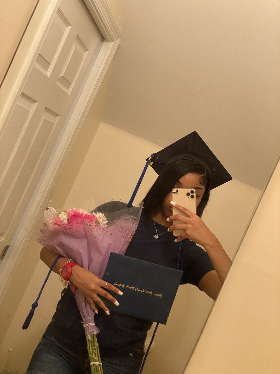 biigracckss's tweet photo. #imissmyboo. https://t.co/8Nns3wMvnB
