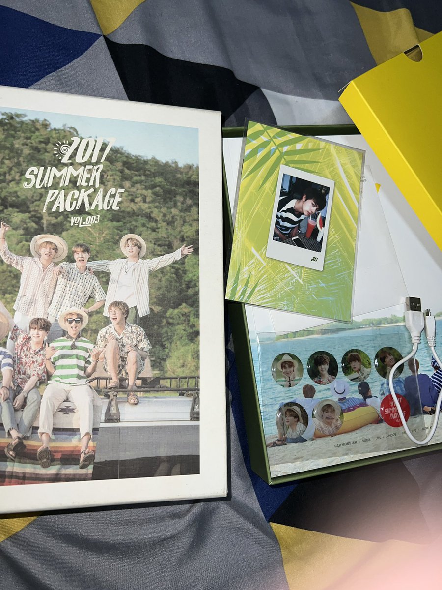 1013ONHAND's tweet photo. BTS 2017 Official Summer Package vol. 003 in Palawan, Philippines with Jin selfie book (no fan)

1,500 php + local sf
There are some stains in the outbox, not for sensitive buyers
Dm me if you're interested 💌

🏷️ wts lfb ph onhand seokjin https://t.co/9p1j9EoqKU