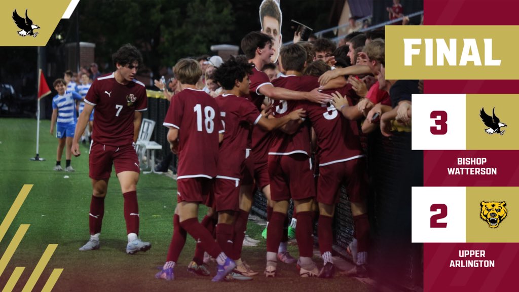 Score update!
Boys soccer snagged a 3-2 win on senior night!