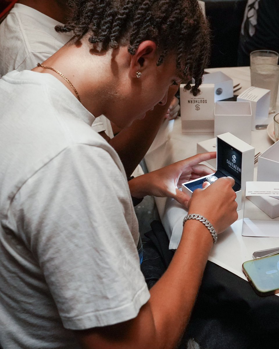 PackMensBball's tweet image. Ring season 💍