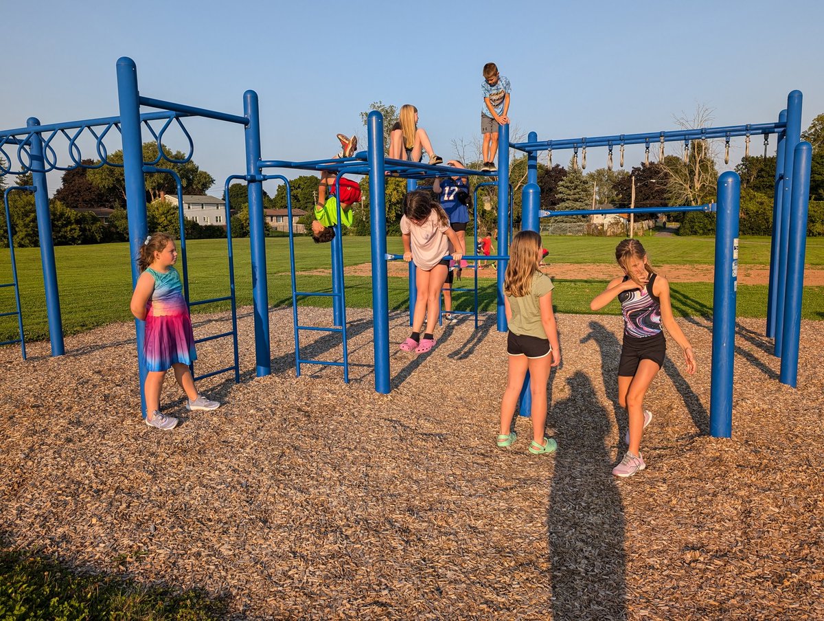 Craig Hill School tweet media