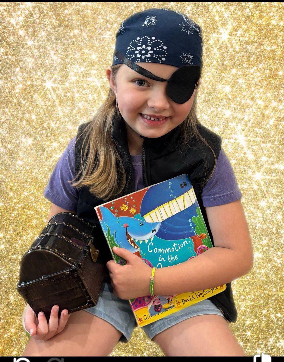 #DCSTNREADS loved getting this from a parent tonight! 🏴‍☠️