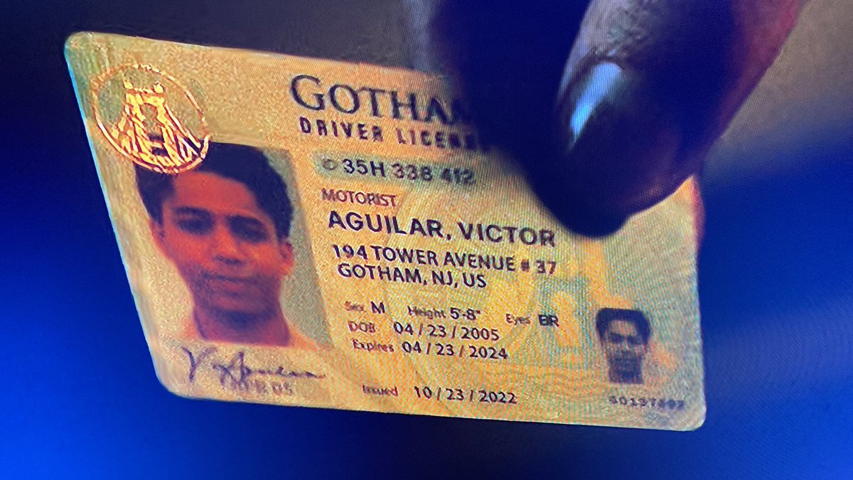 MarcARodriguez's tweet photo. How they gonna make Jersey Gotham City in #ThePenguin ?! https://t.co/4Qvl30GOpl