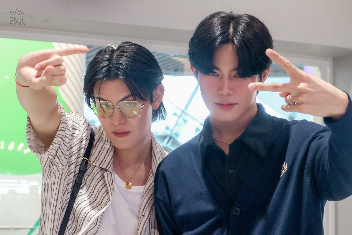 _smilezyx's tweet image. ชอบอ่ะ5555555555 

240915 | #PRIMETIME_TimeToLove_Fansign
#ShulunPrimeTime #OhmPrimeTime #PRIMETIMEth