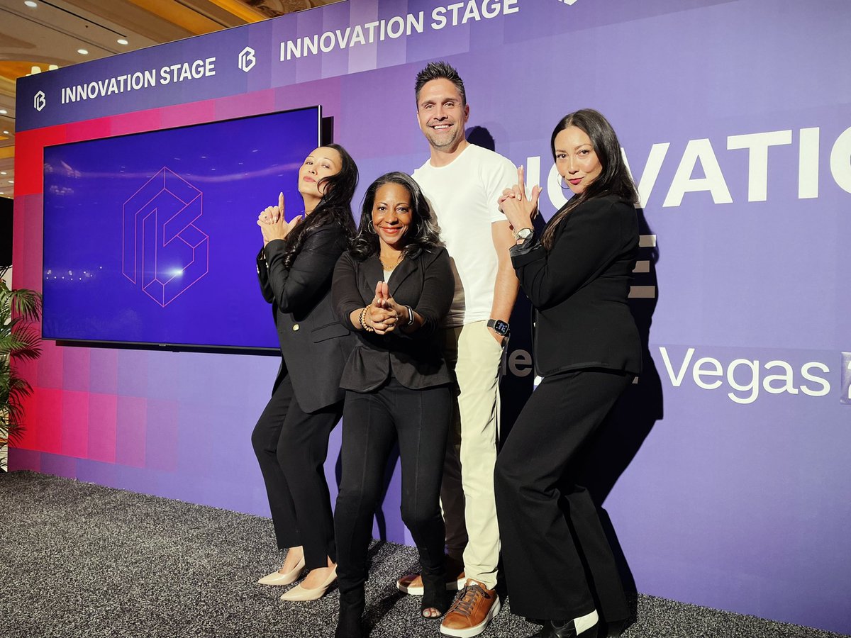 Kat Winston tweet media