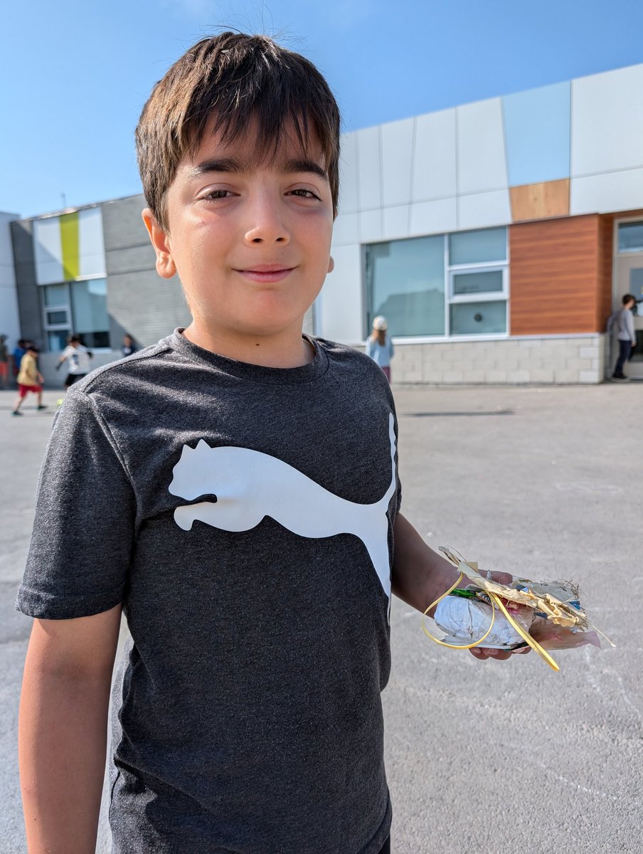 H has started a club to help clean up the Earth! What an <a href="/StJuanDiegoOCSB/">St. Juan Diego School</a> super Eagle!