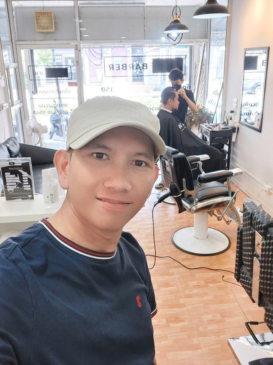 Fillm145's tweet image. ช่างตัดผมซอยเก่งนะครับ